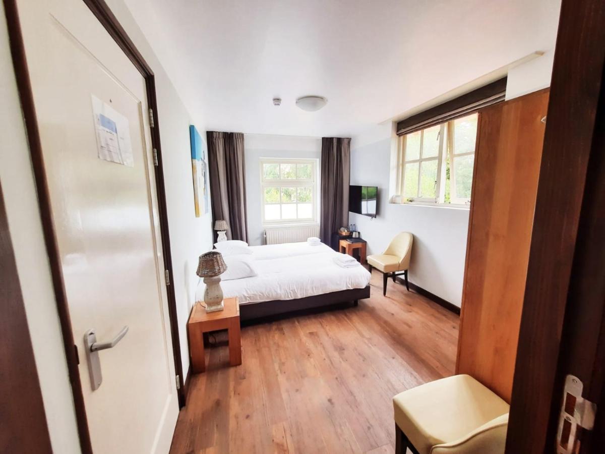 Strandhotel Dennenbos Oostkapelle Zewnętrze zdjęcie